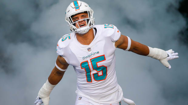 Miami Dolphins Jaelan Phillips